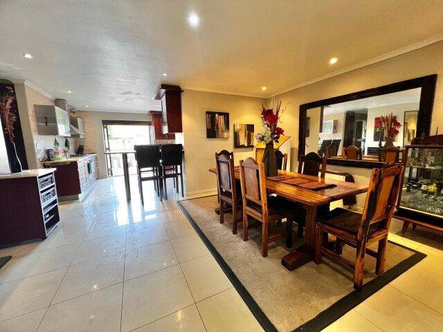 <!--[if BLOCK]><![endif]--> Property sold in Flamingo Vlei <!--[if ENDBLOCK]><![endif]-->